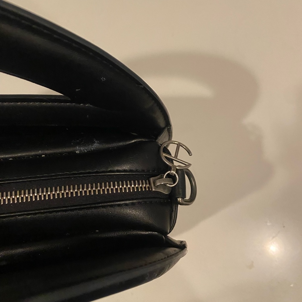 Authentic Telfar Logo Bag - Picture 7 of 10